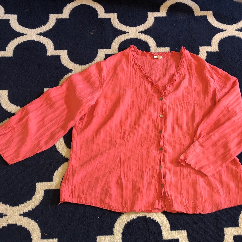 SPECIAL! J Jill Crinkle Shirt with Flutter Sleeves